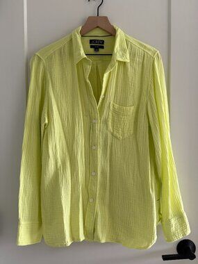 J. Crew Classic Double-Gauze Button-Down Shirt in Pale Kiwi
